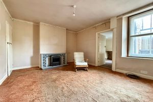 Dining Room- click for photo gallery